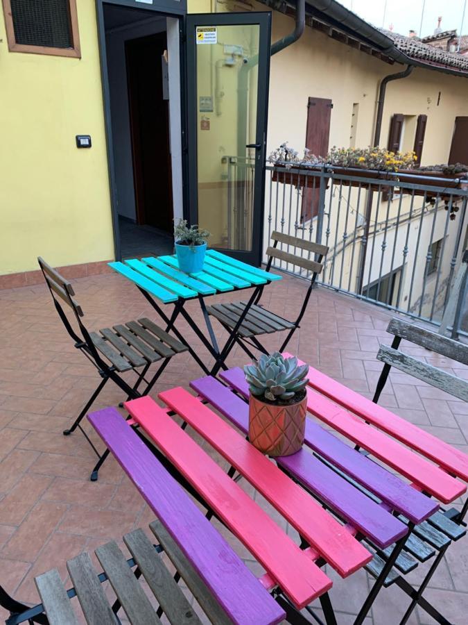 R&B La Pomposa Dei Motori Hotell Modena Eksteriør bilde